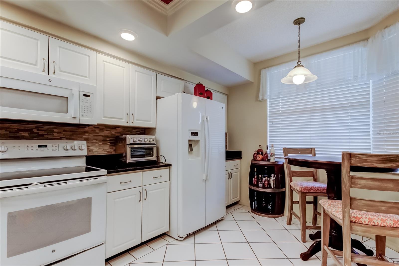 6205 SHORELINE DRIVE 1304