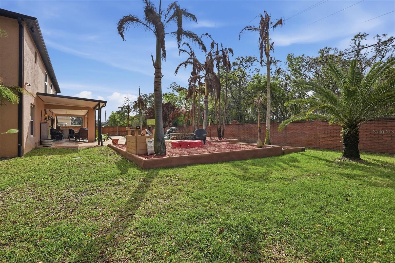 TRAILS UNIT 2B - Residential