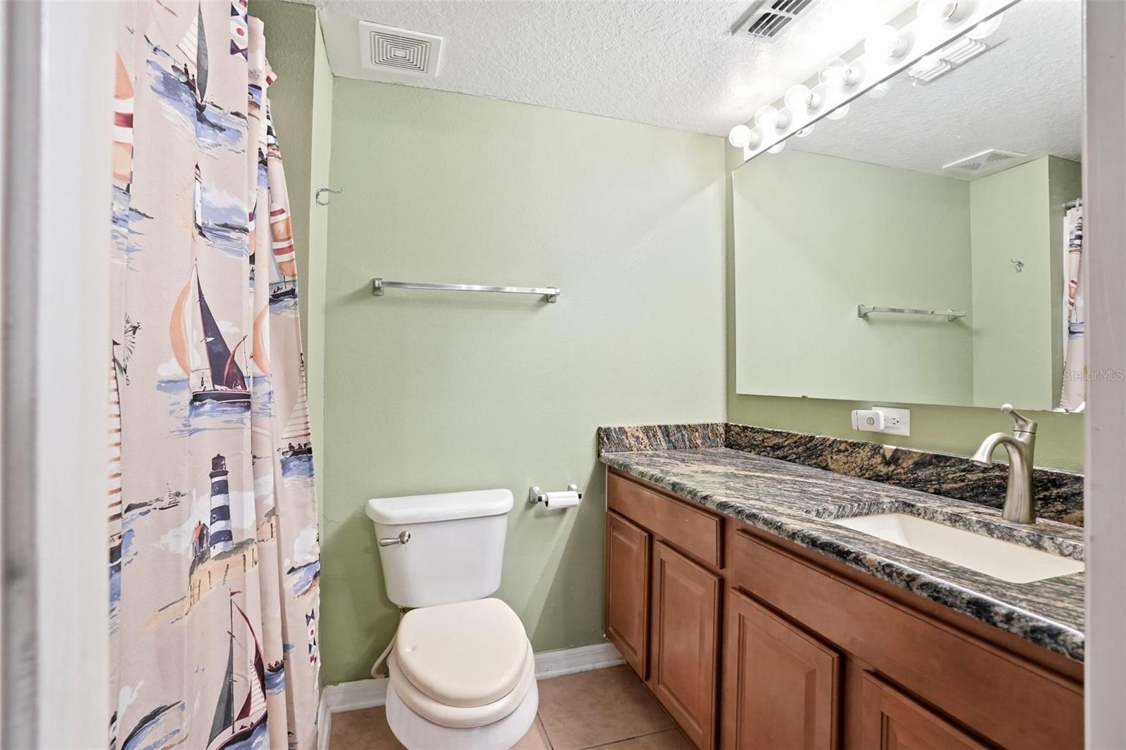 TRAILS UNIT 2B - Residential