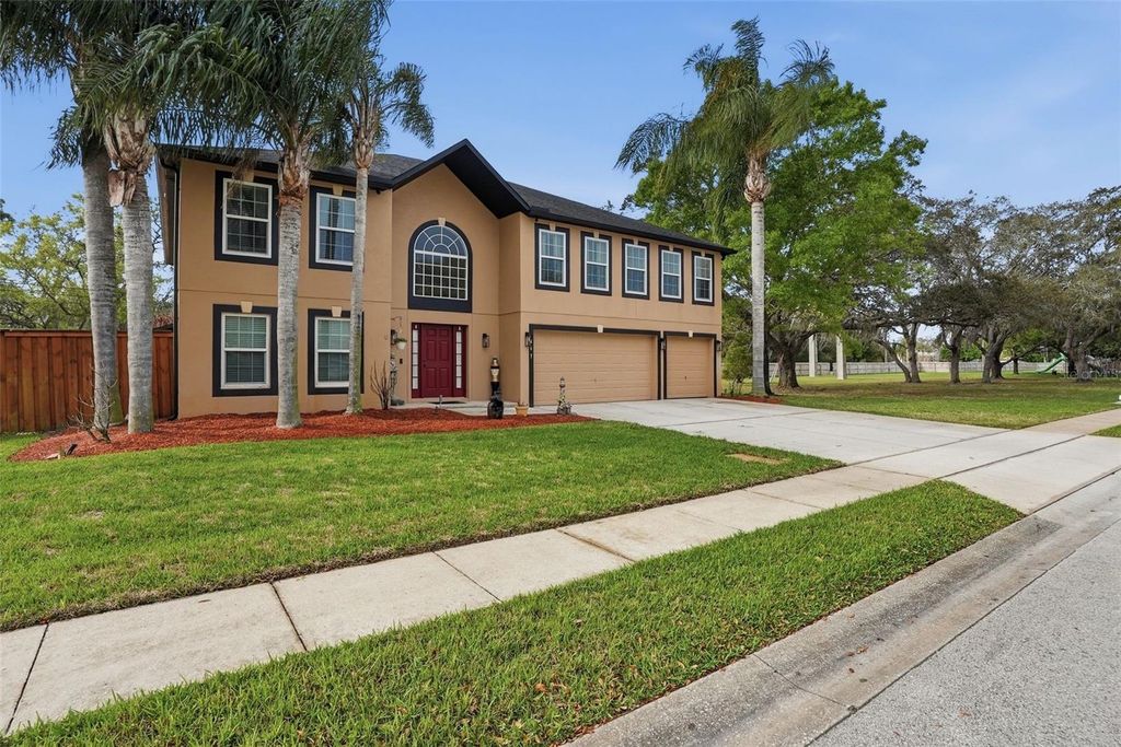 Photo of 467 Granite Circle, Chuluota, FL 32766 (MLS # O6391717)