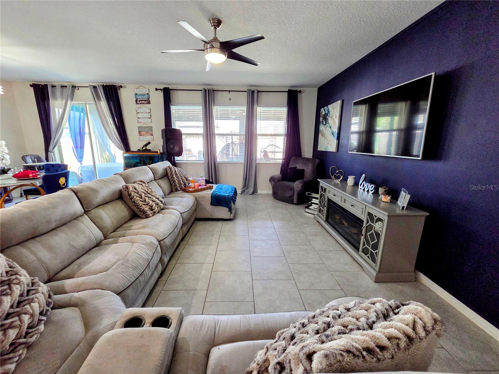 SUNSET GROVE PH 1 - Residential