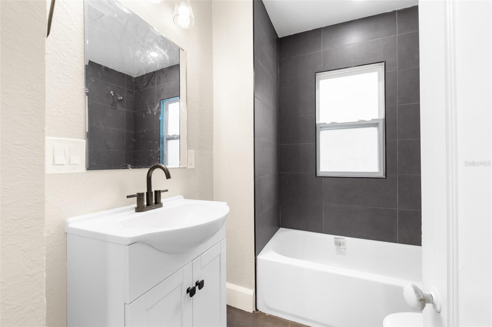 SEMINARY HEIGHTS - Residential