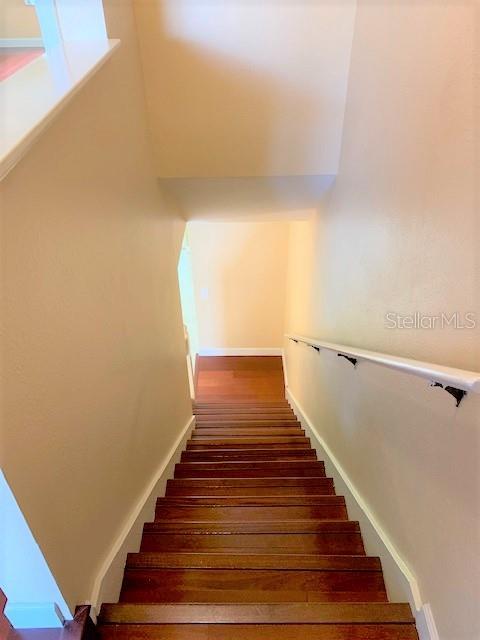 CARROLLWOOD KEY - Residential Lease
