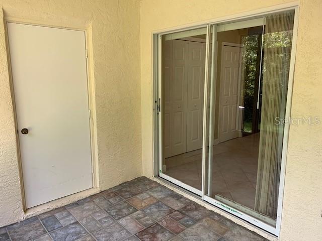 CARROLLWOOD KEY - Residential Lease