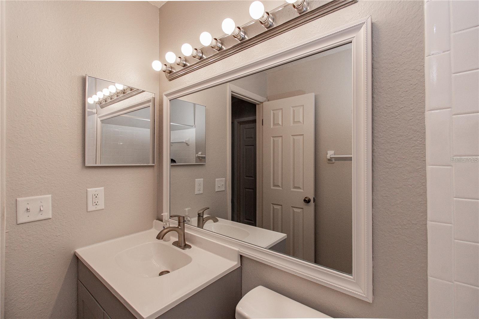 TALIA CONDO - Residential Lease