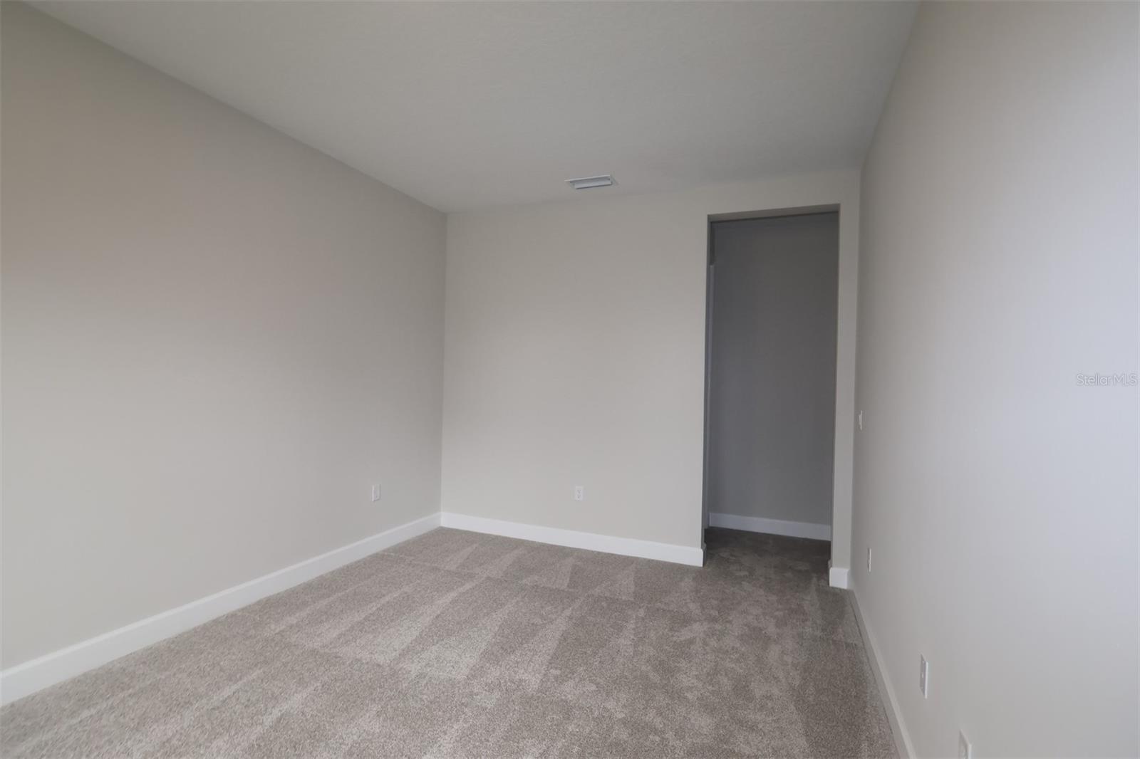 WILLOW RUN - Residential