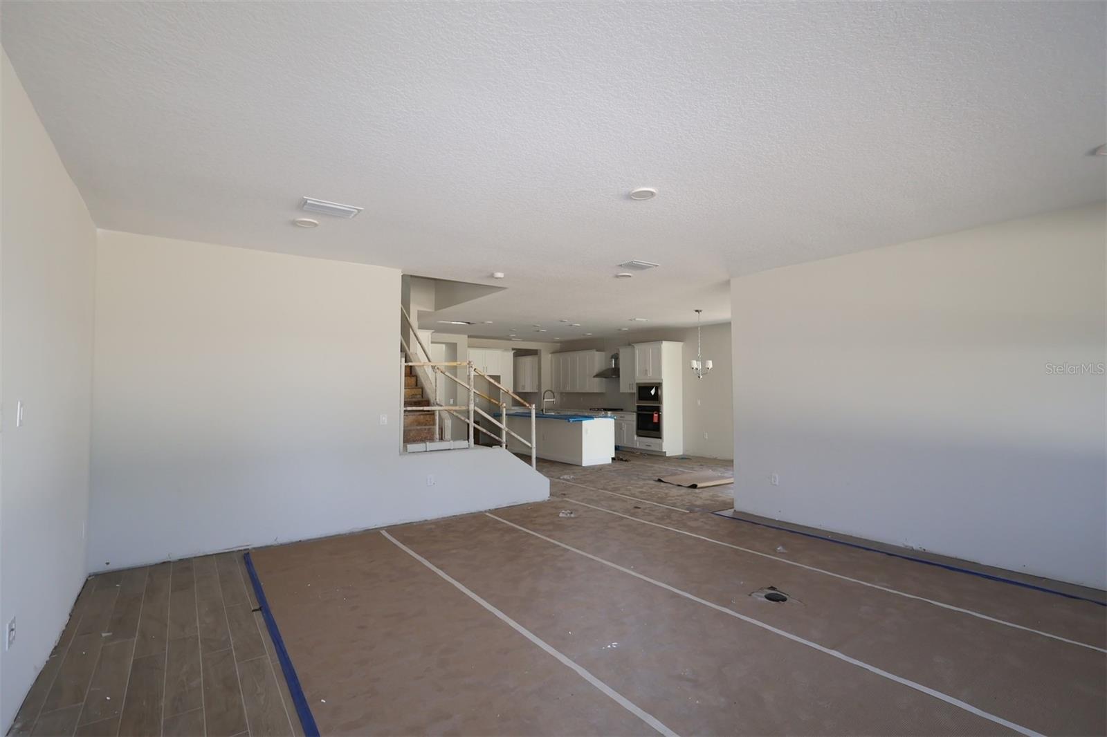 WILLOW RUN - Residential