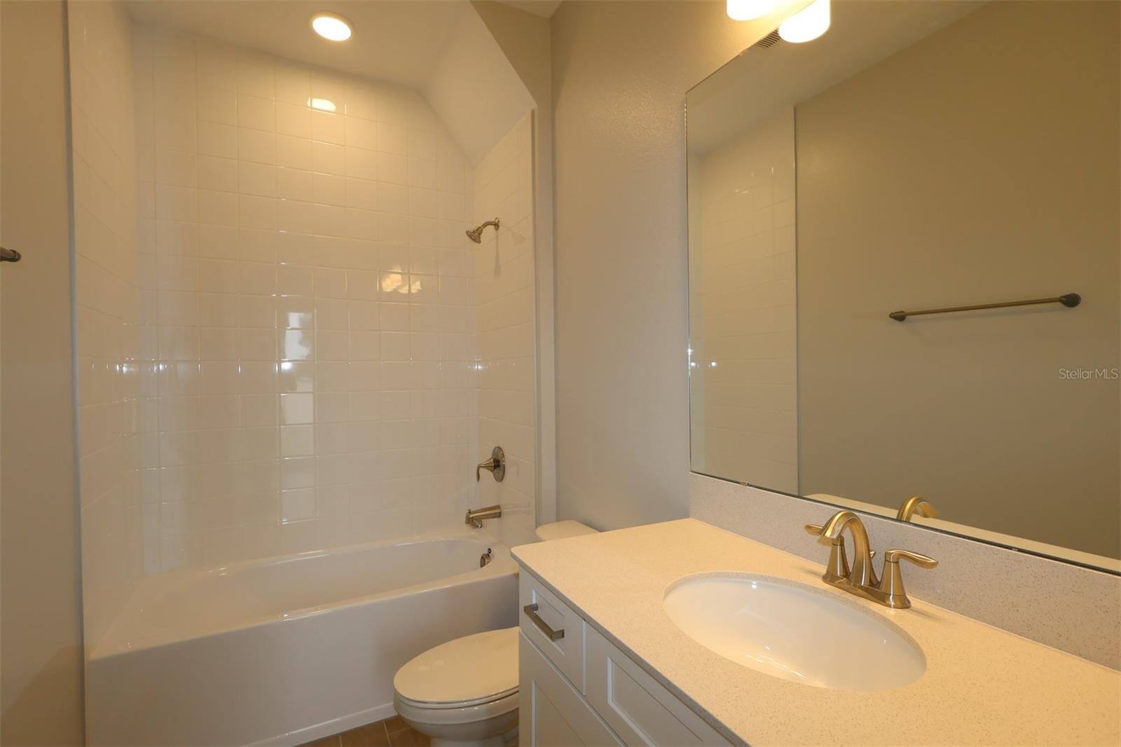 WILLOW RUN - Residential