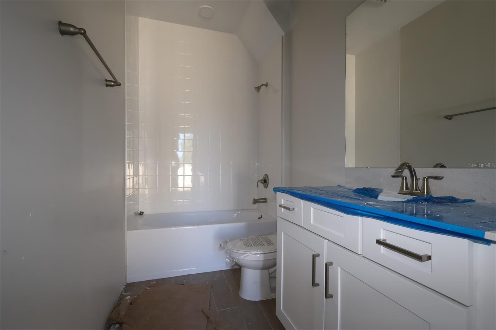 WILLOW RUN - Residential