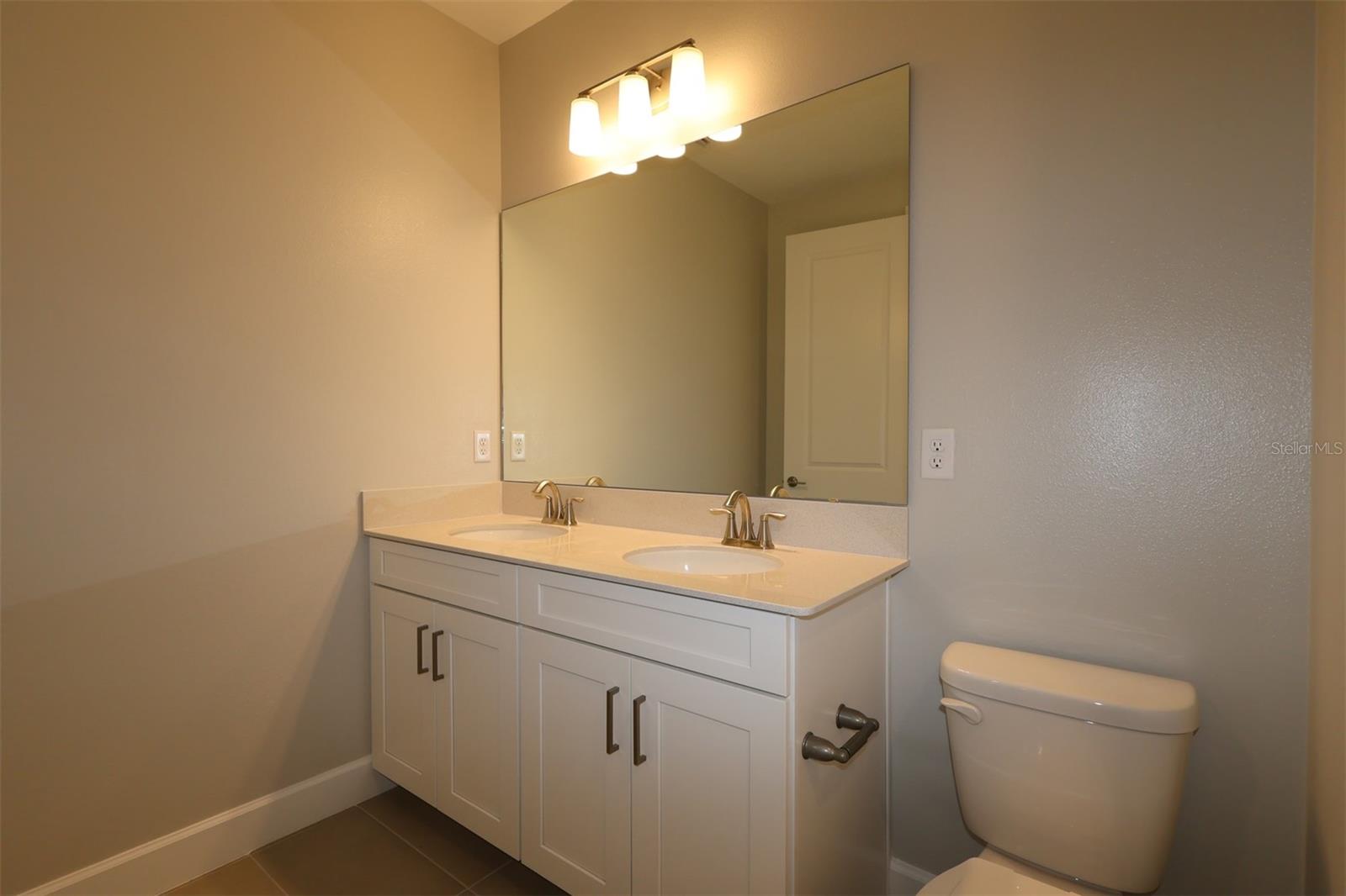 WILLOW RUN - Residential