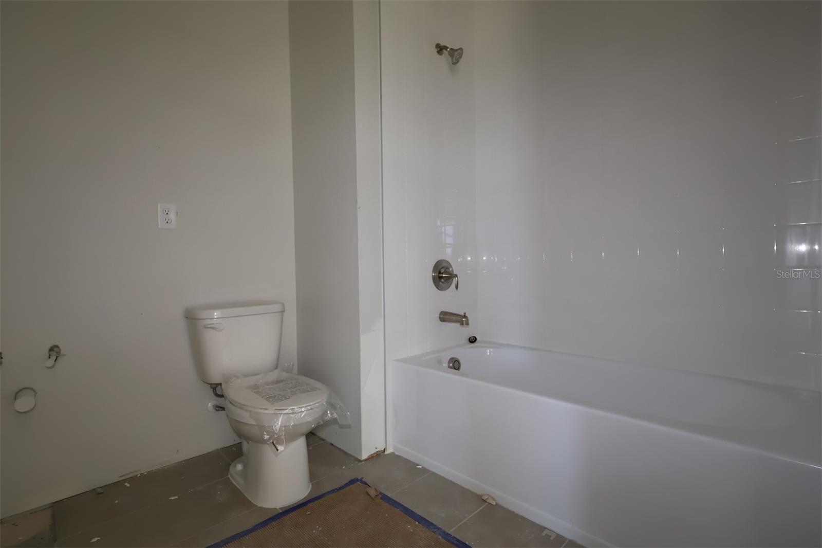 WILLOW RUN - Residential