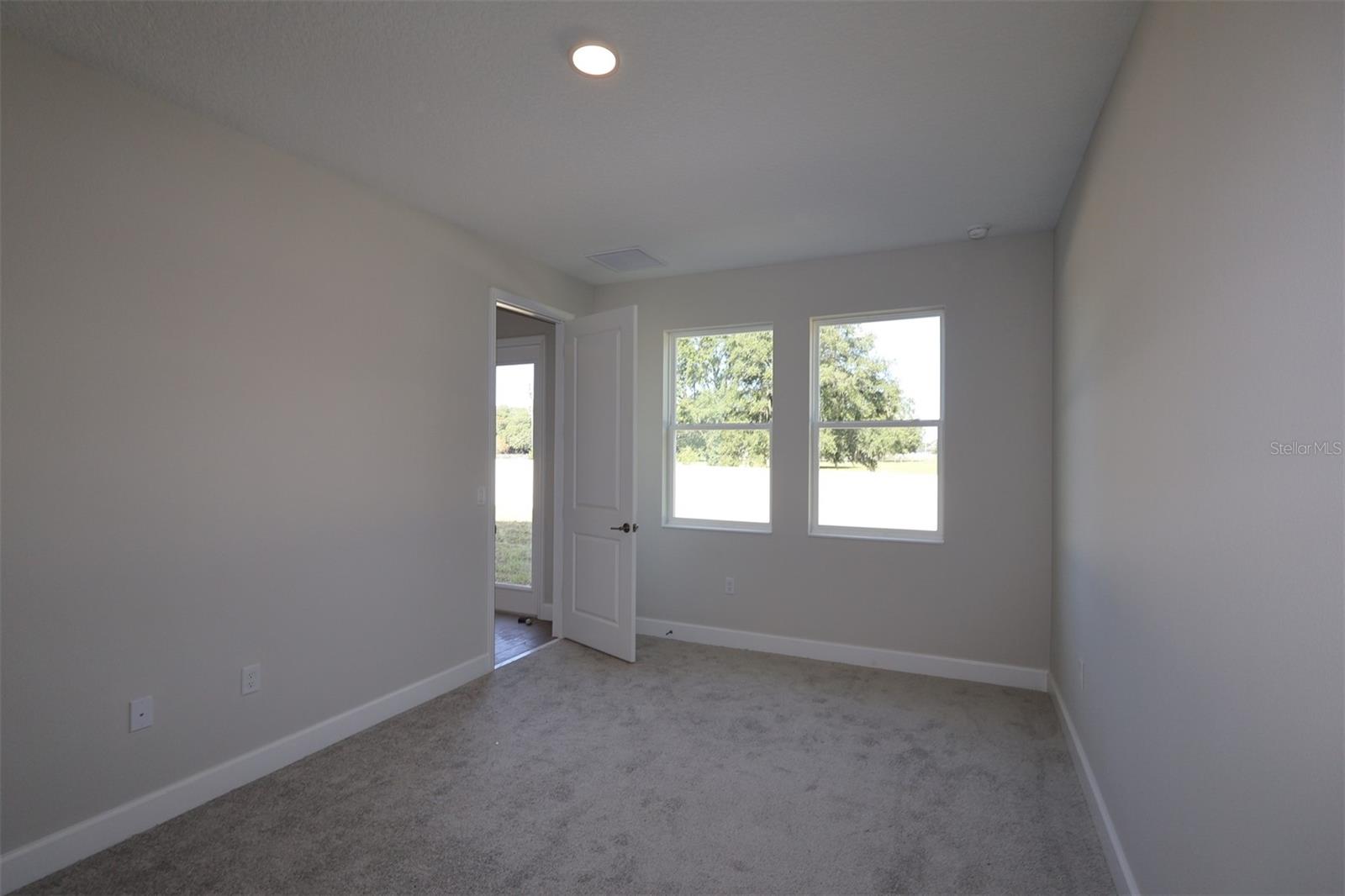 WILLOW RUN - Residential