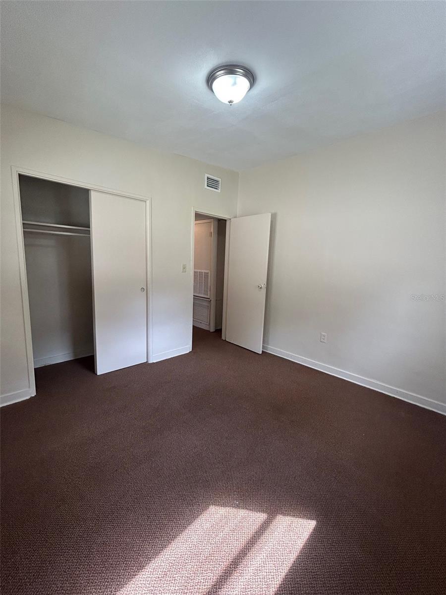 AMENDED OF CRYSTAL LAKE SHORES - Residential Lease