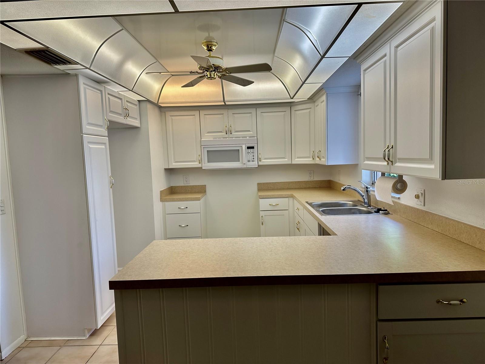 ROTHMOOR ESTATES CONDO - Residential