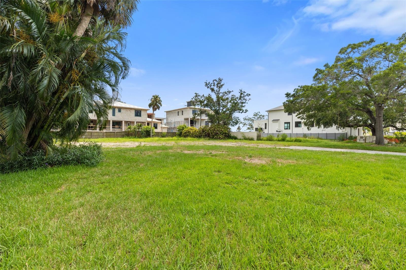 5028 W LONGFELLOW AVENUE