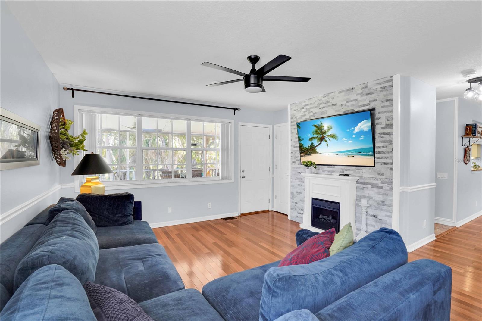 RIVERSIDE HEIGHTS - Residential