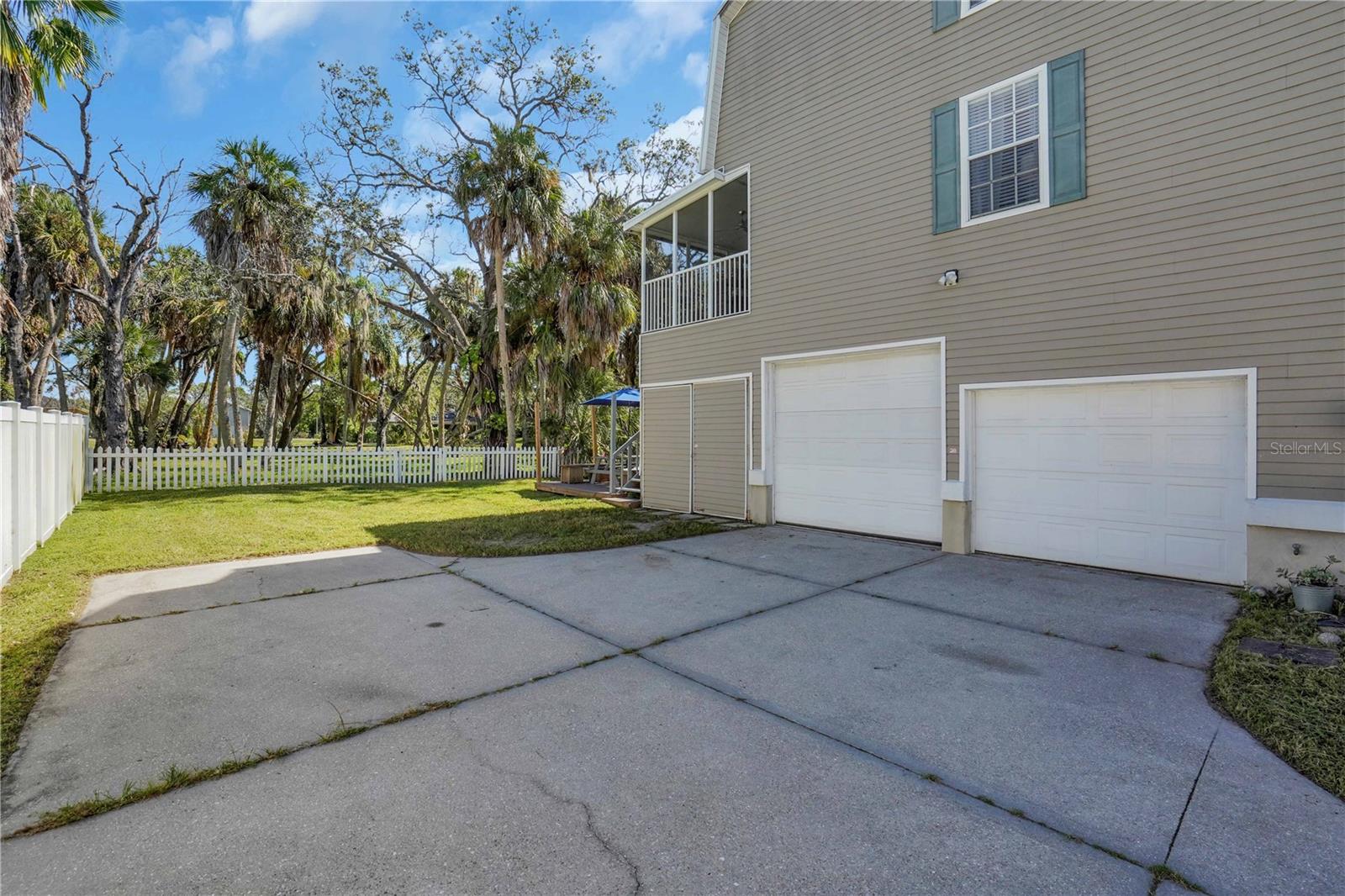 RIVERSIDE HEIGHTS - Residential