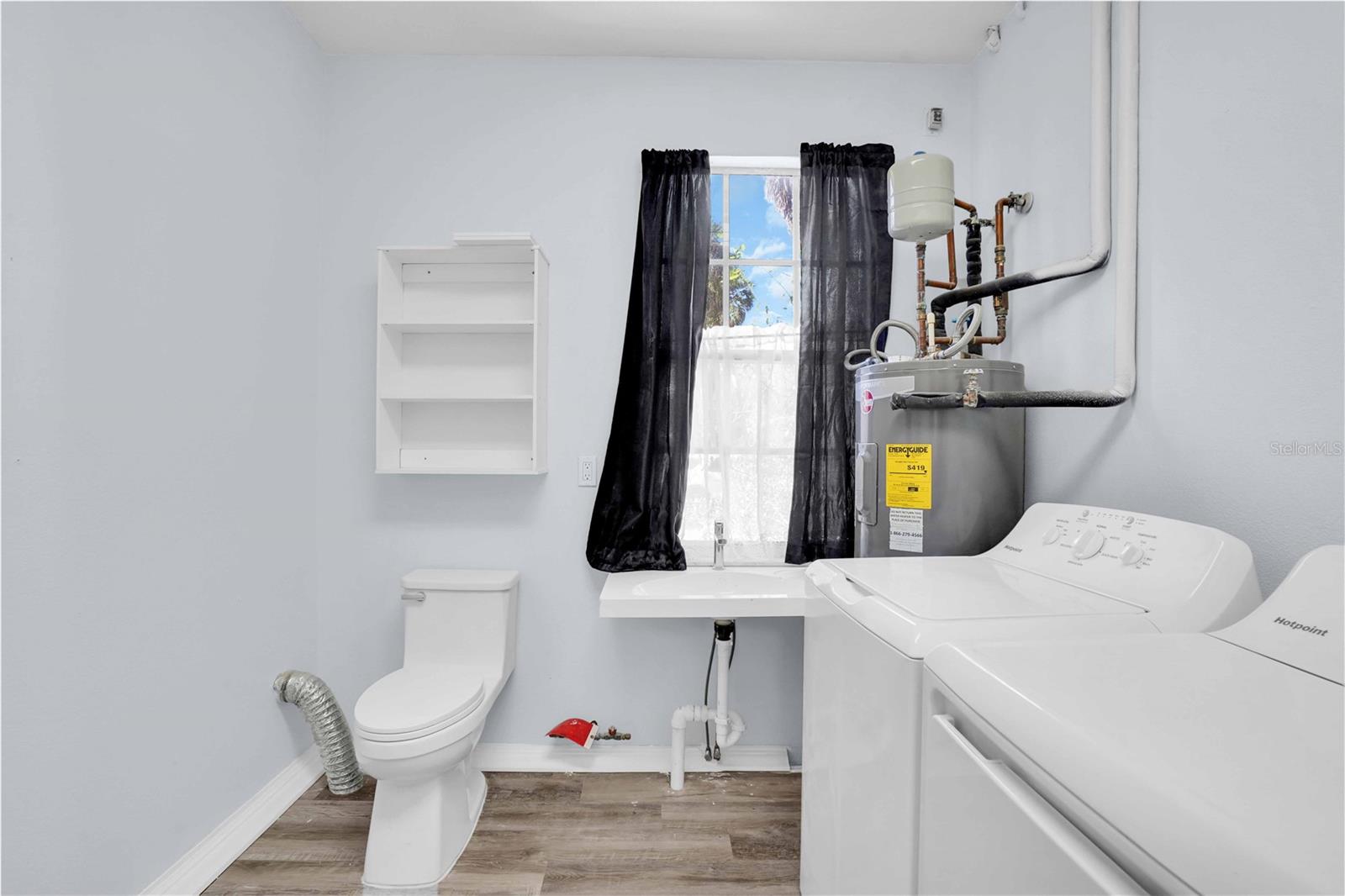 RIVERSIDE HEIGHTS - Residential