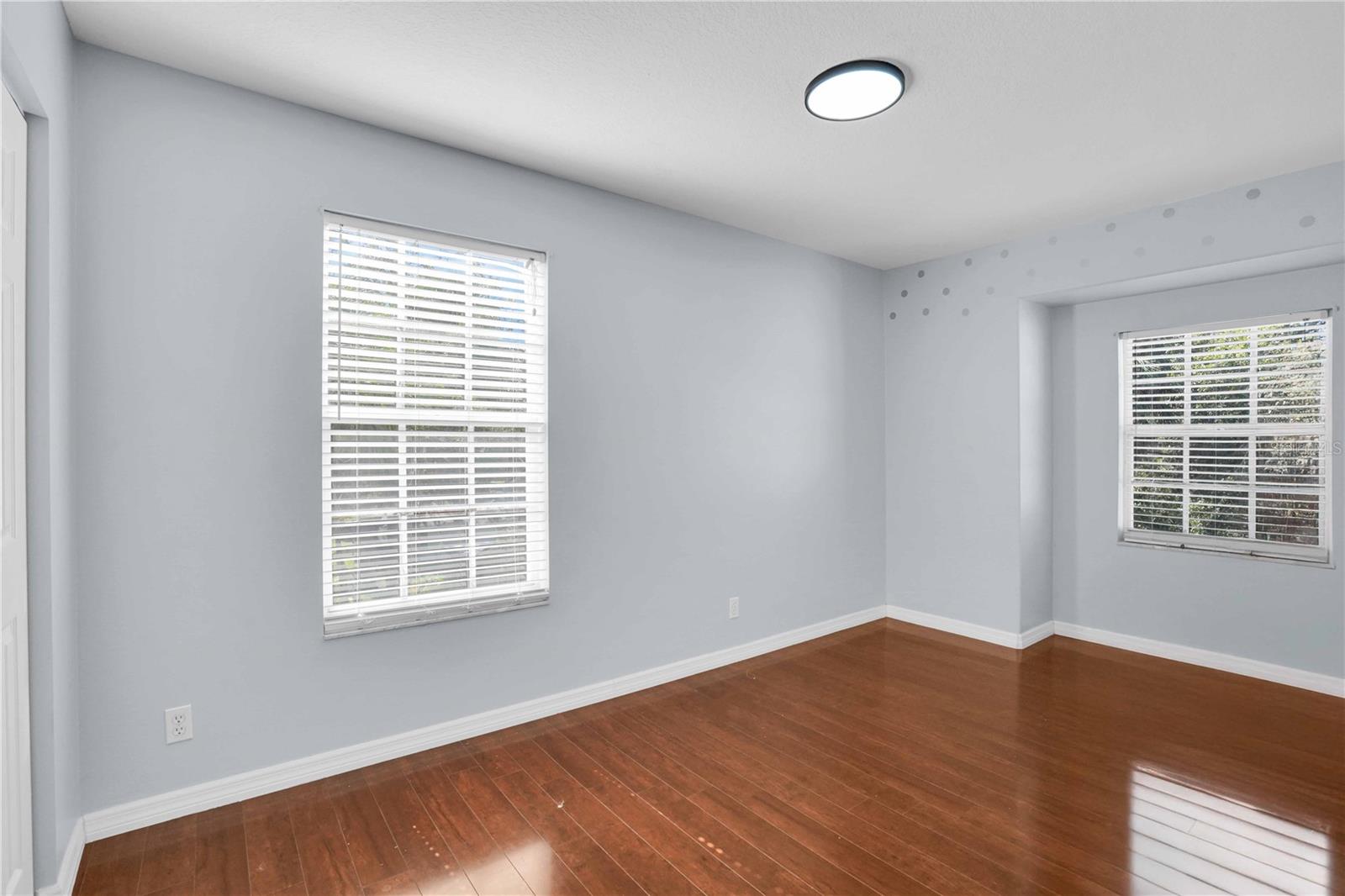 RIVERSIDE HEIGHTS - Residential