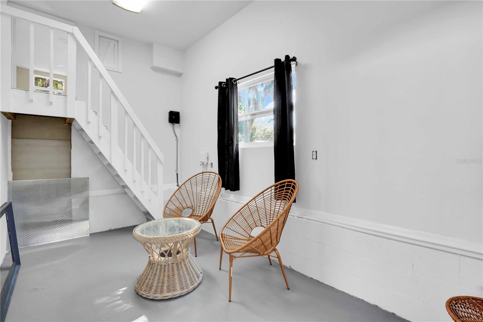 RIVERSIDE HEIGHTS - Residential