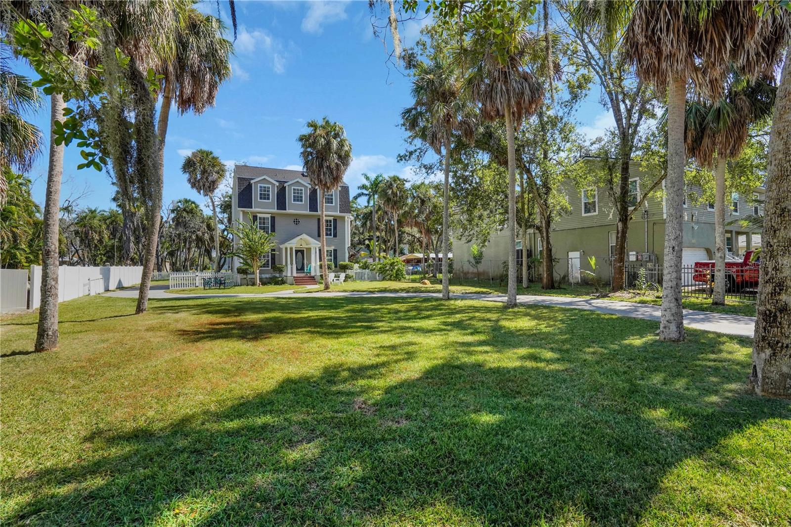 RIVERSIDE HEIGHTS - Residential