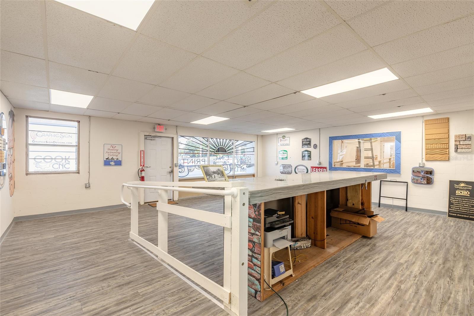 MASON & CARSWELLS HOLLY HILL - Commercial Sale