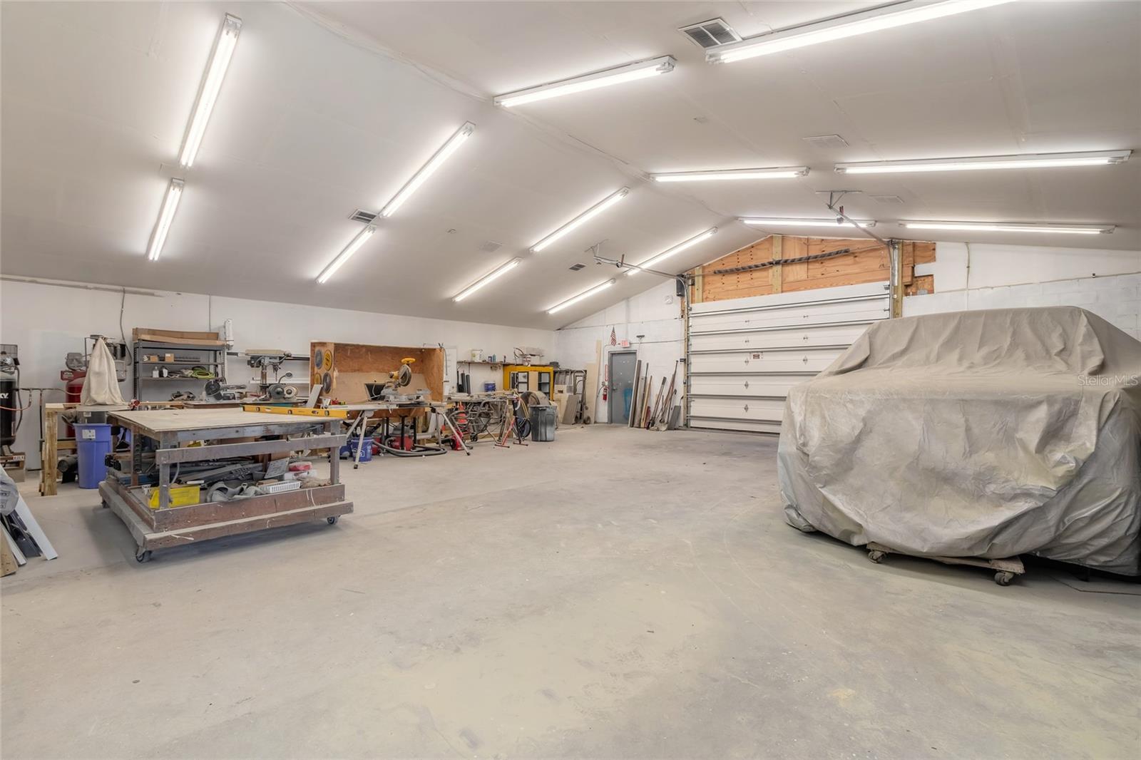 MASON & CARSWELLS HOLLY HILL - Commercial Sale