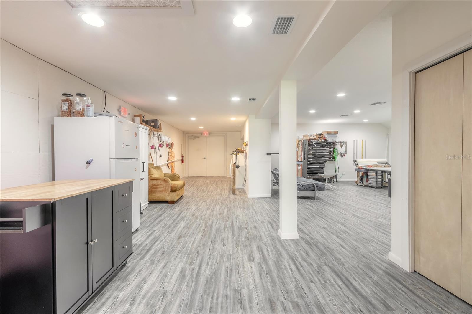 MASON & CARSWELLS HOLLY HILL - Commercial Sale