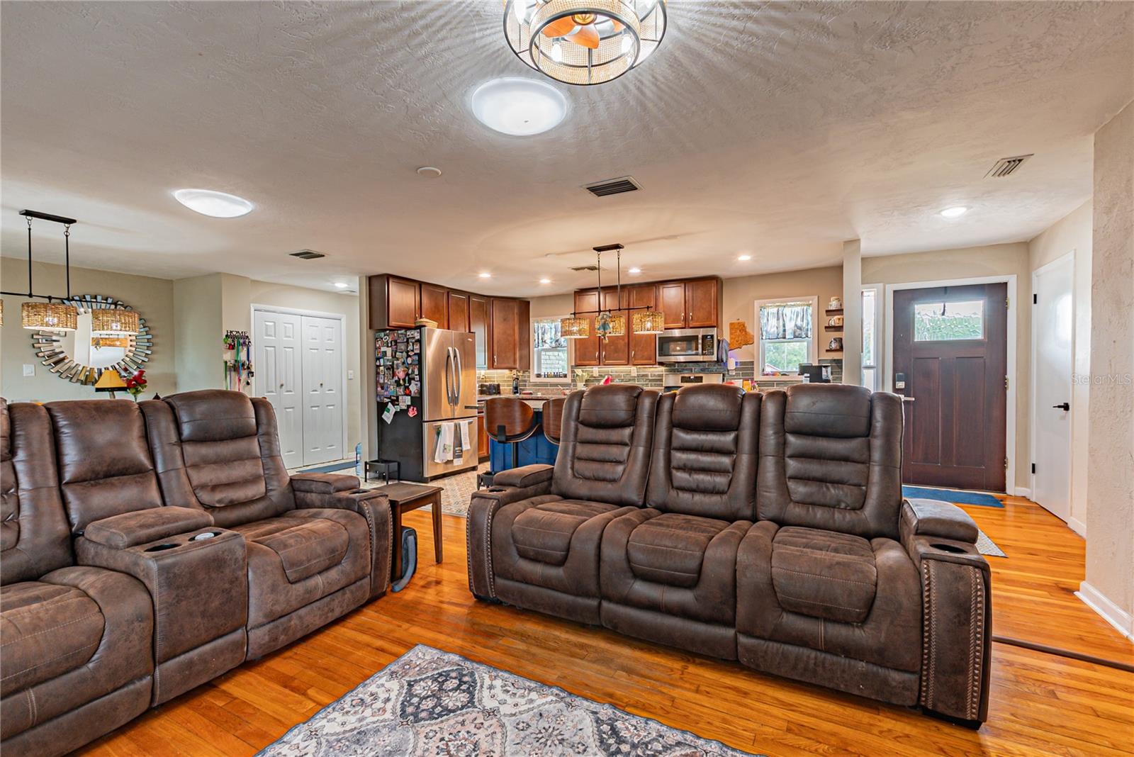 ZEPHYRHILLS COLONY CO - Residential