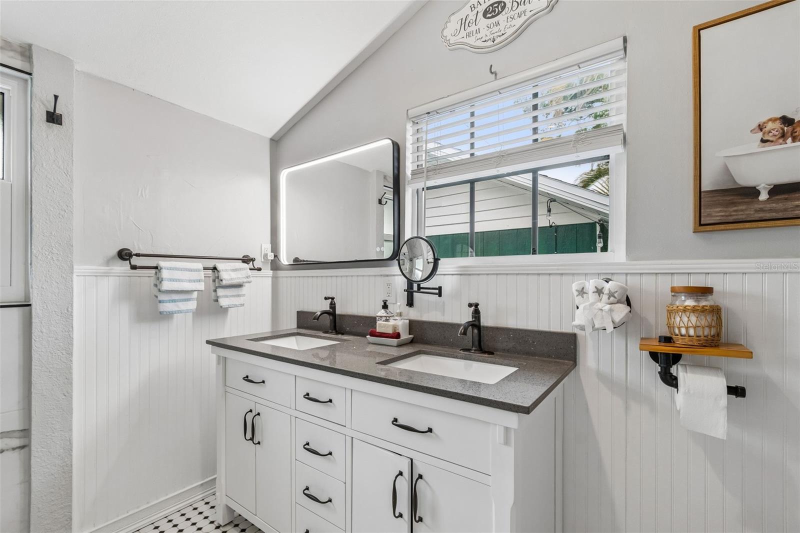 RIO VISTA - Residential