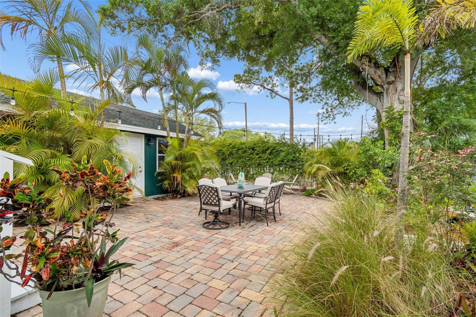 RIO VISTA - Residential