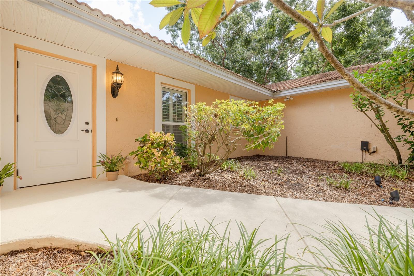 2370 WEYMOUTH DRIVE