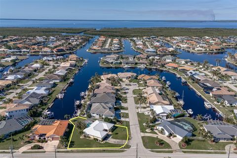 A home in PUNTA GORDA