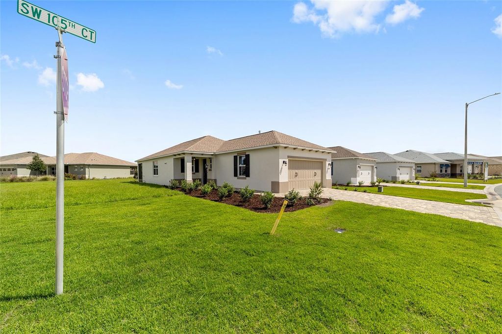 Photo of 9685 SW 105th Court, Ocala, FL 34481 (MLS # OM710815)