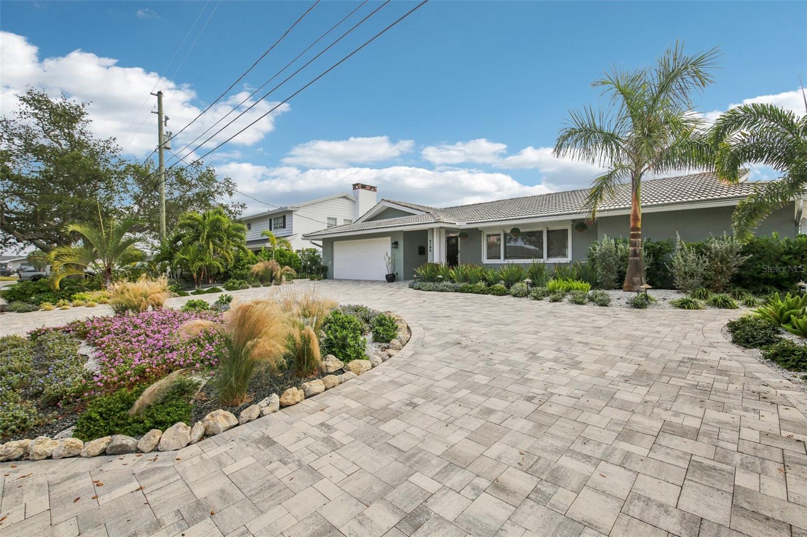 PASADENA GOLF CLUB ESTATES SEC 5 - Residential