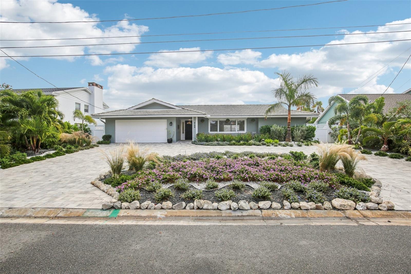 PASADENA GOLF CLUB ESTATES SEC 5 - Residential