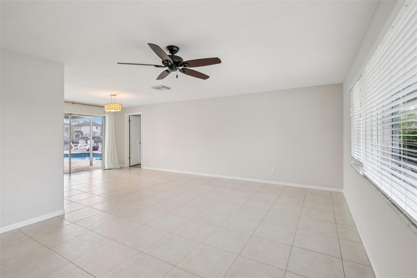 PASADENA GOLF CLUB ESTATES SEC 5 - Residential