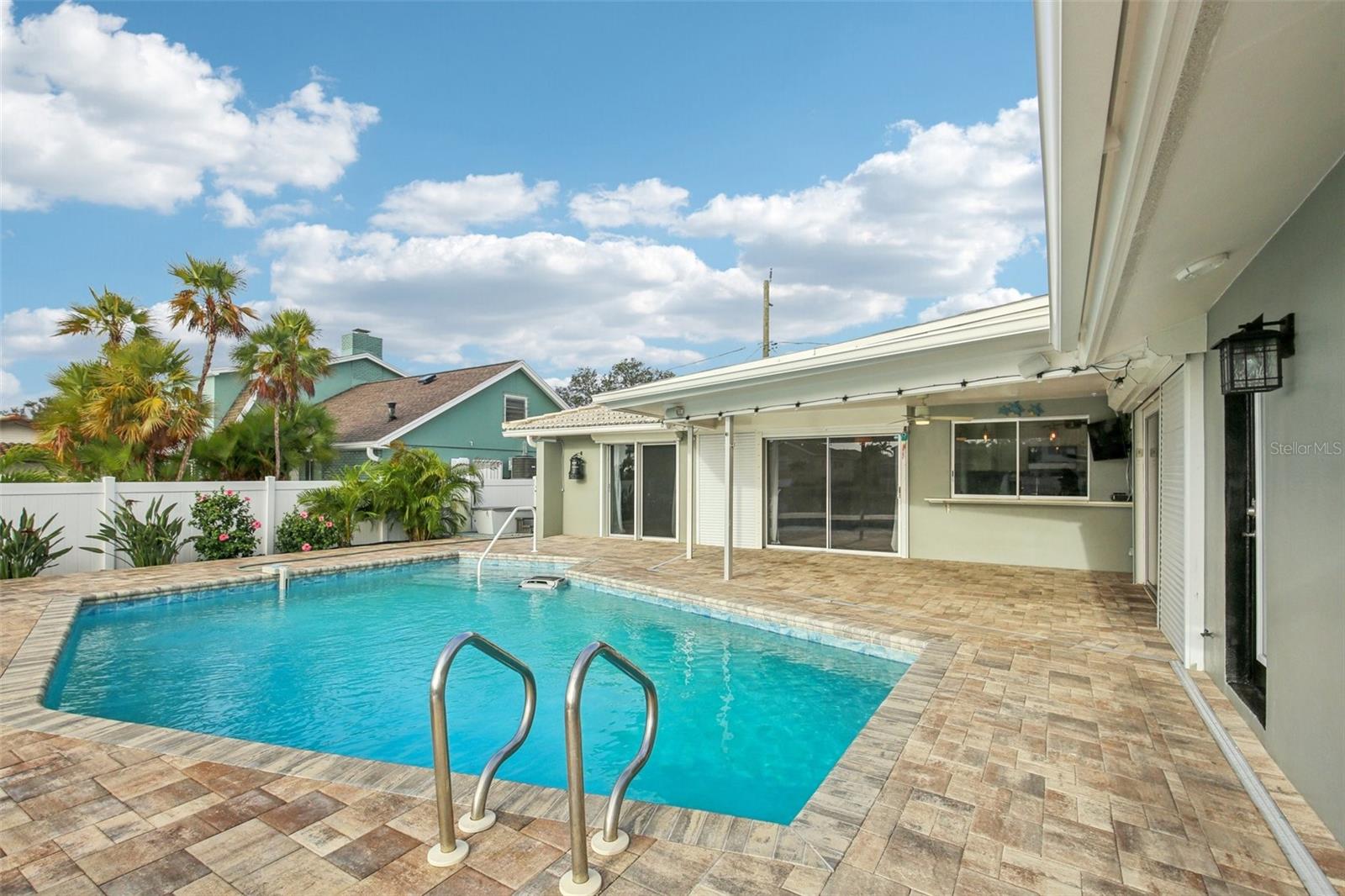 PASADENA GOLF CLUB ESTATES SEC 5 - Residential