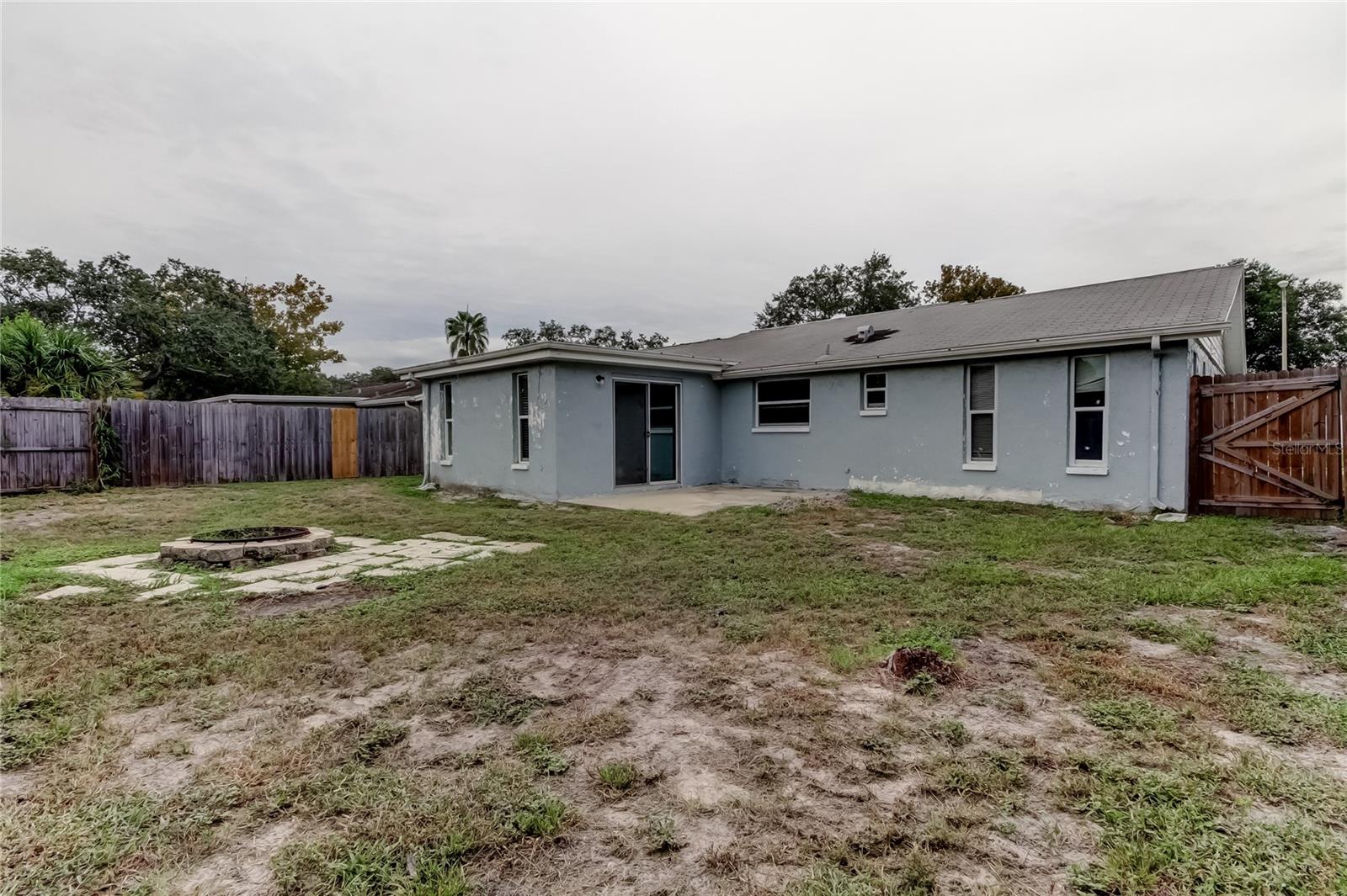EMBASSY HILLS - Residential