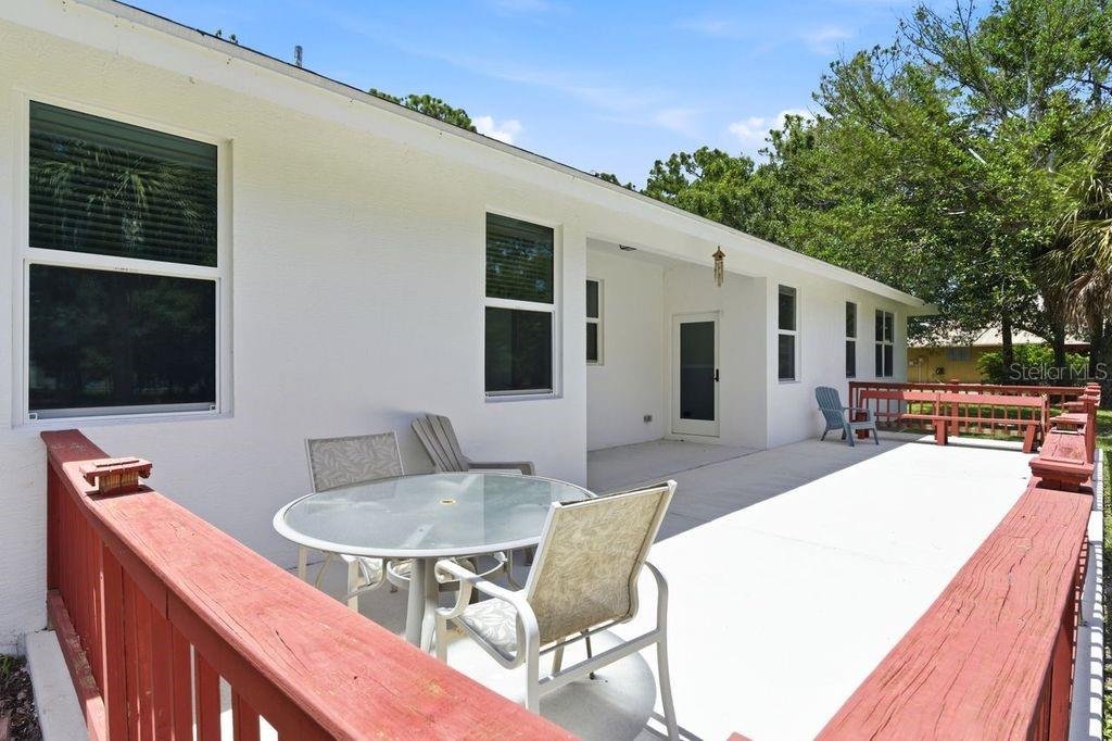 ACREAGE & UNREC - Residential