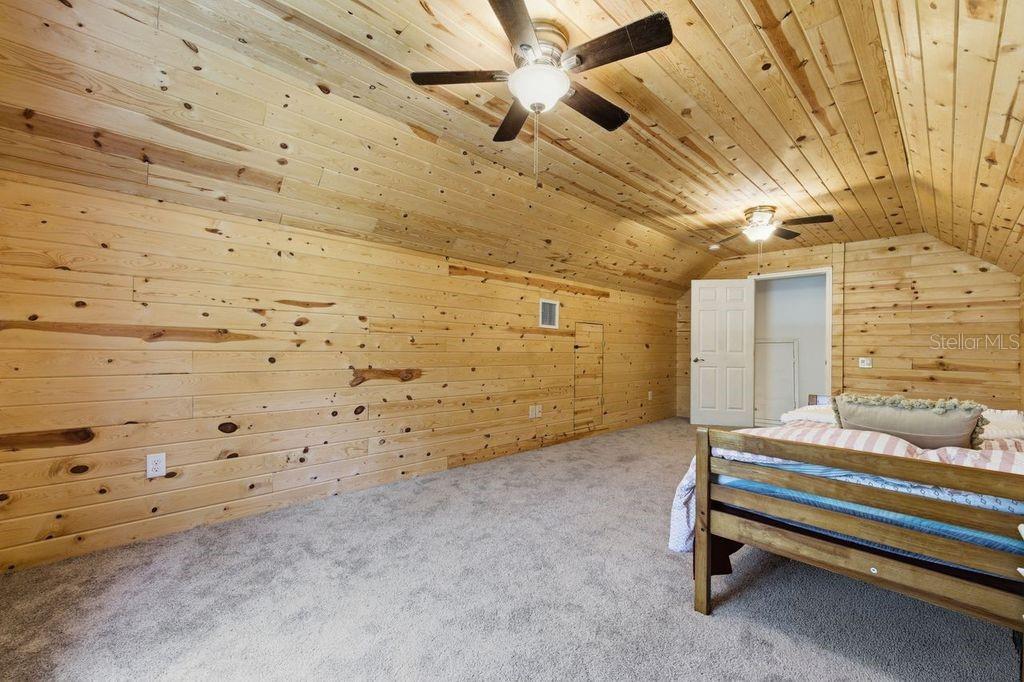 ACREAGE & UNREC - Residential