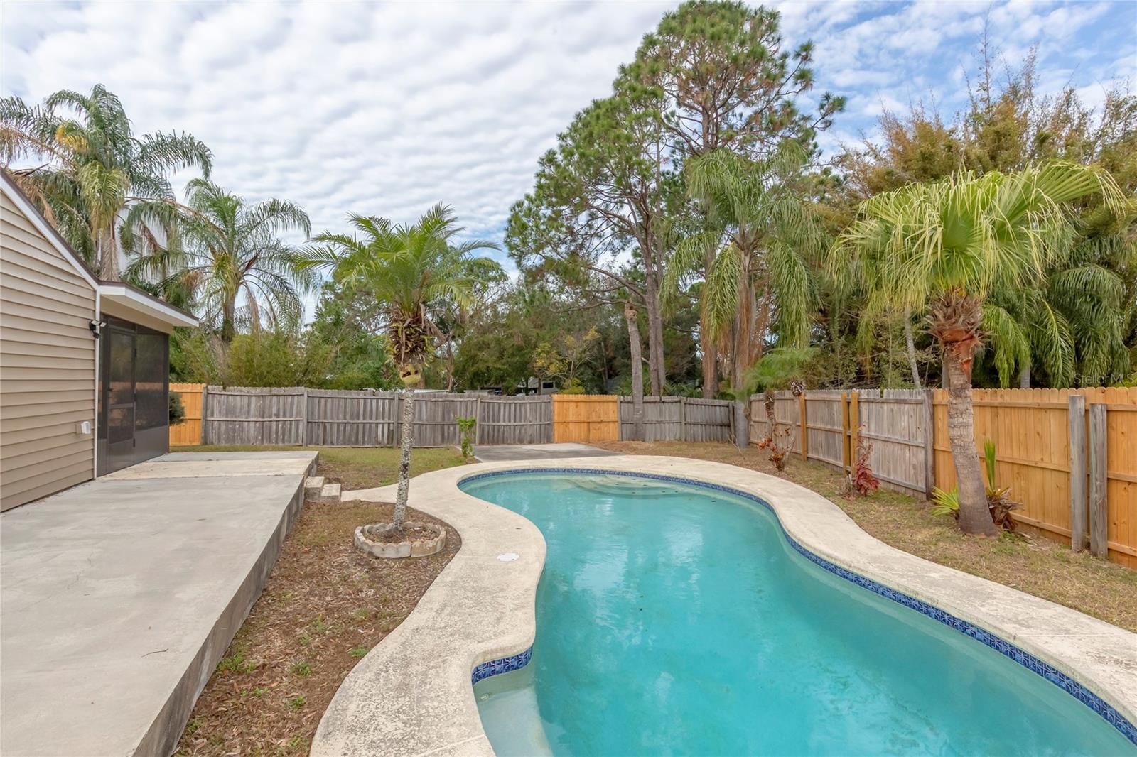 102 SHOREVIEW LANE