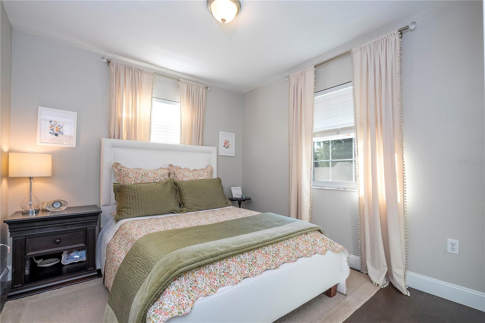 UNIVERSITY HEIGHTS - Residential