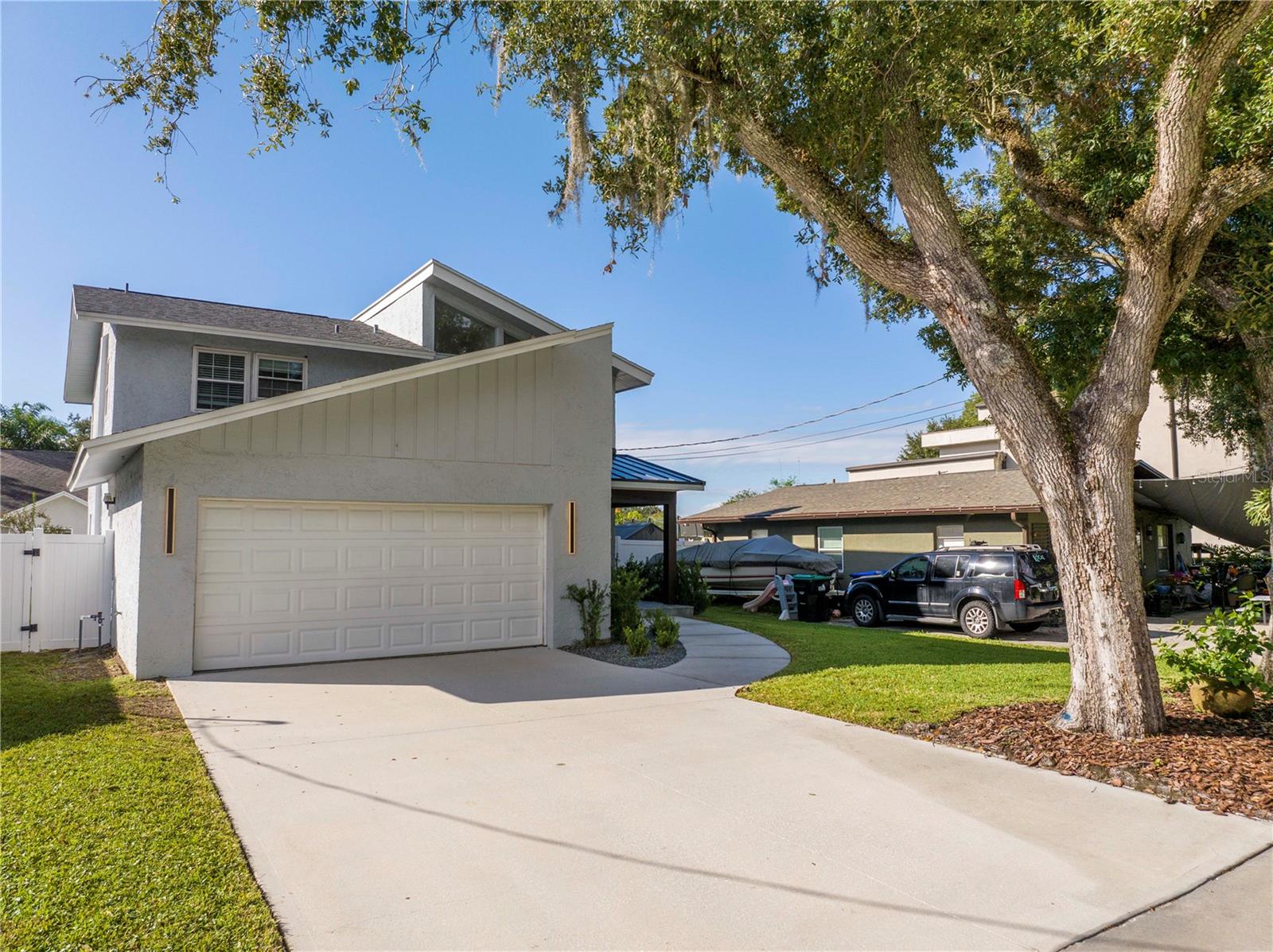 UNIVERSITY HEIGHTS - Residential