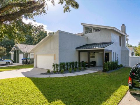 Photo of 1106 Delridge Avenue, Orlando, FL 32804 (MLS # O6354080)