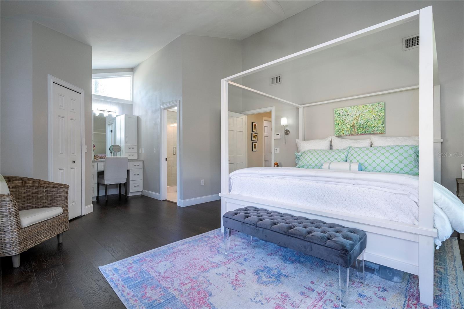 UNIVERSITY HEIGHTS - Residential