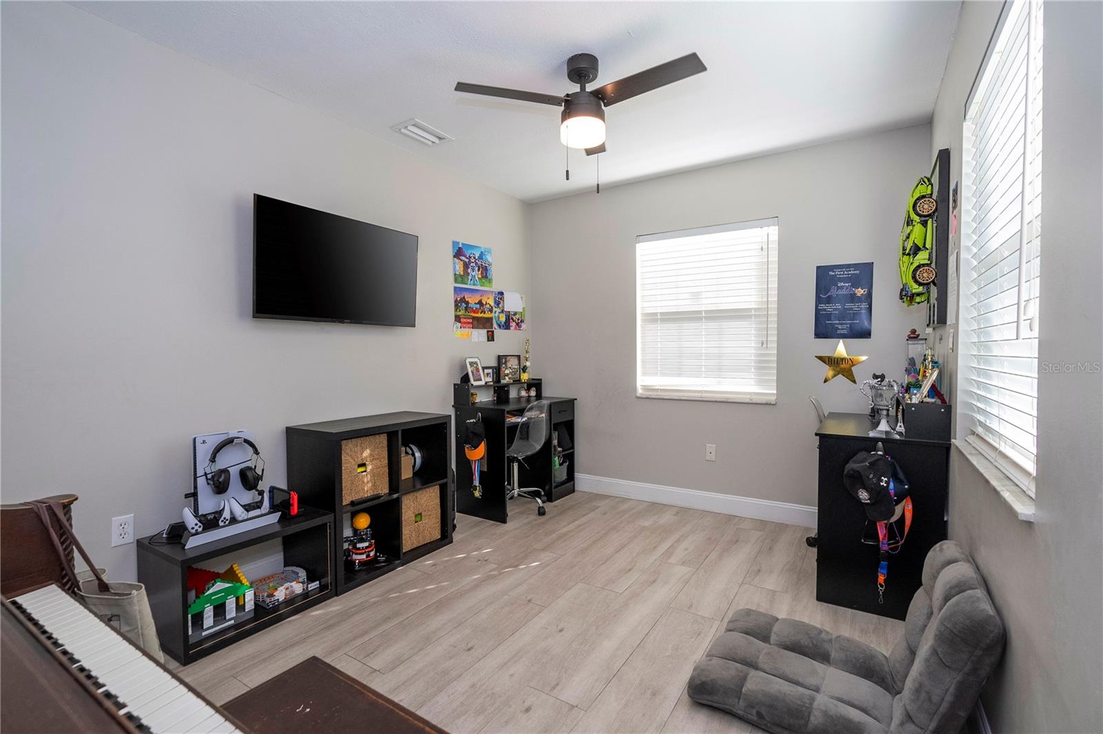 UNIVERSITY HEIGHTS - Residential