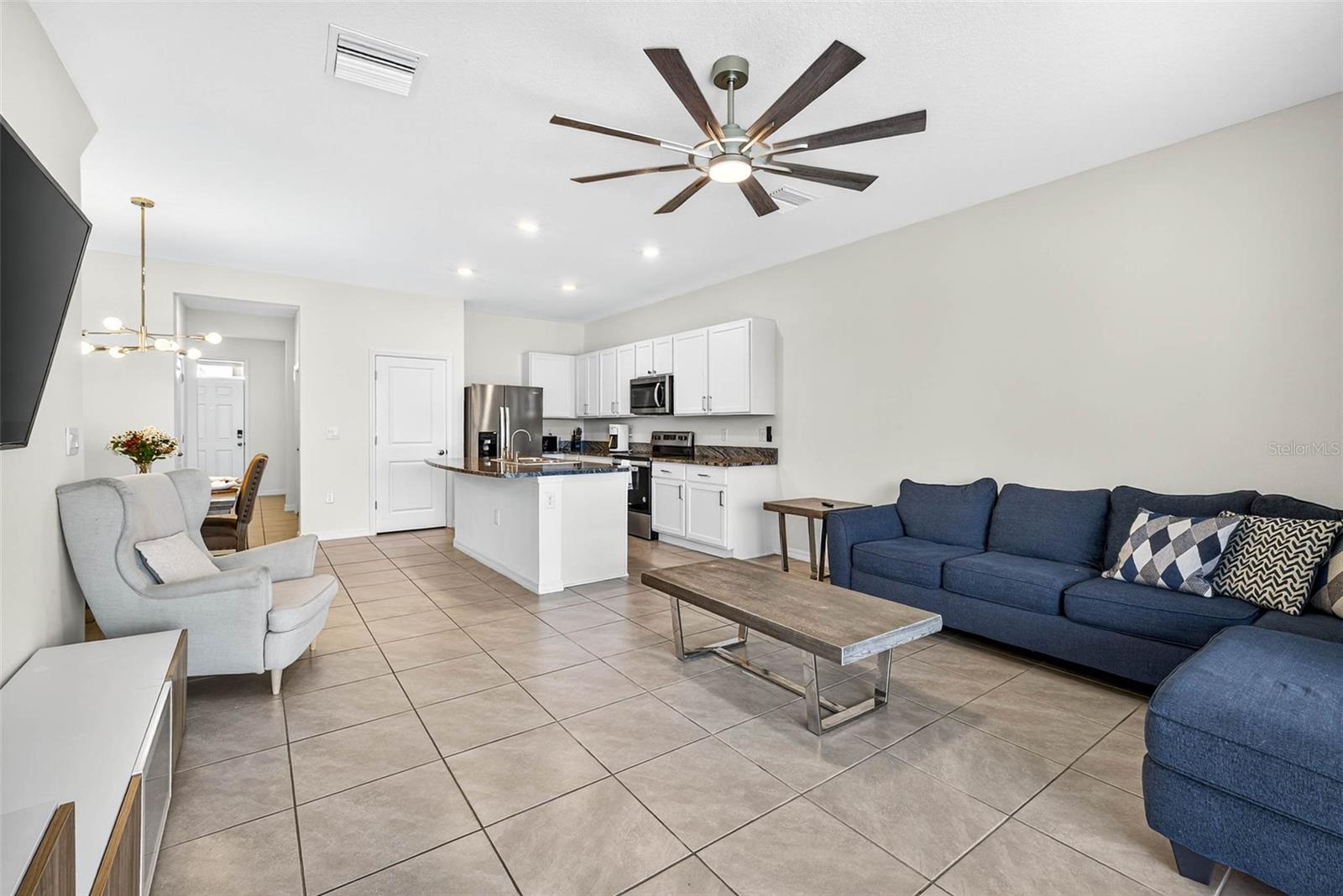 MANGROVE POINT PH 1 - Residential