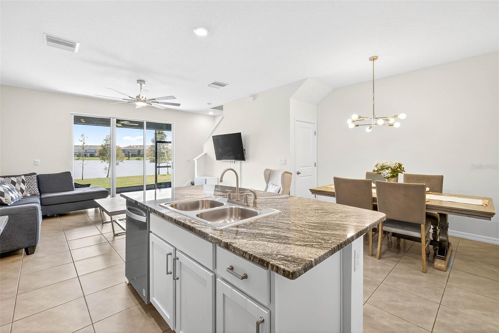 MANGROVE POINT PH 1 - Residential