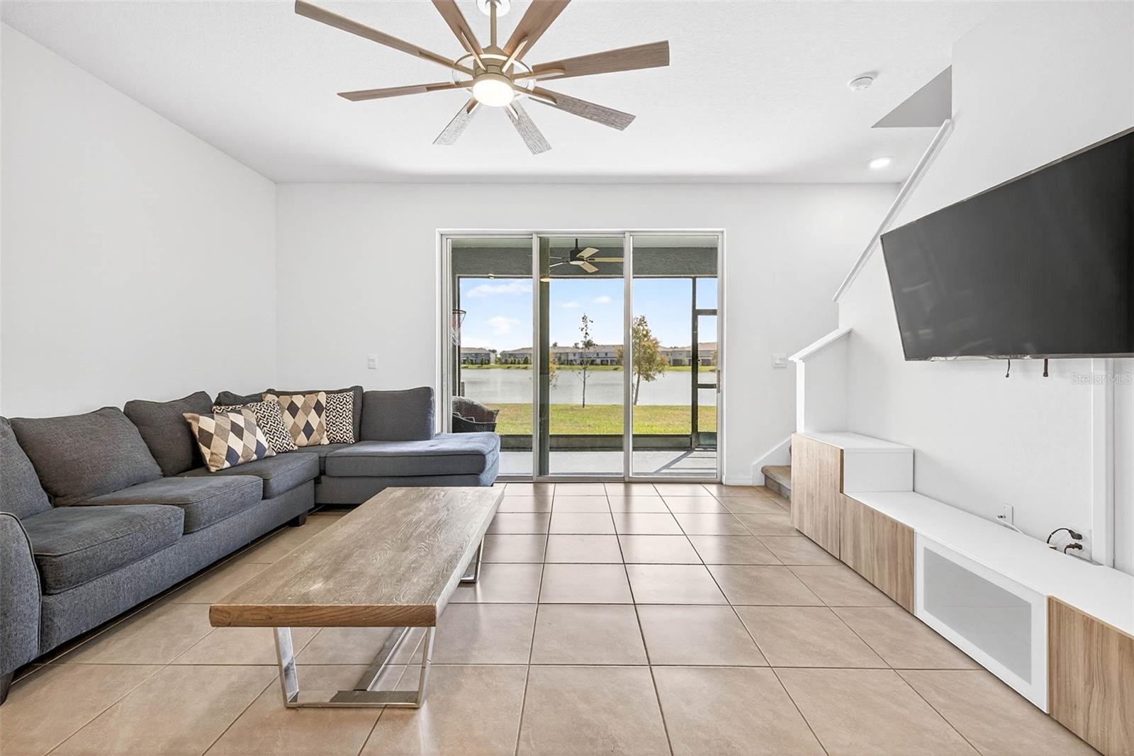 MANGROVE POINT PH 1 - Residential